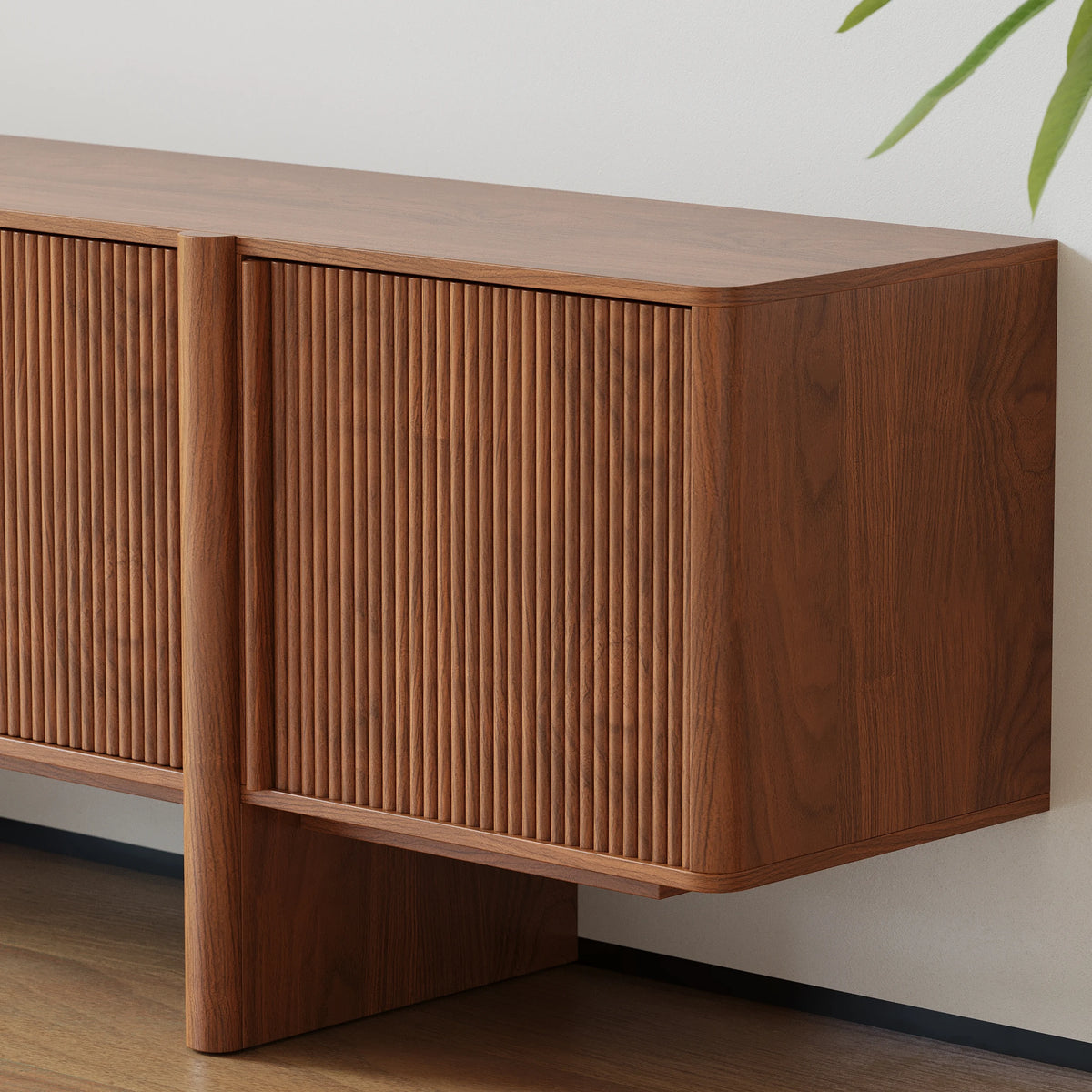 Meuble TV 203 cm en frêne avec noyer cannelé et rangements