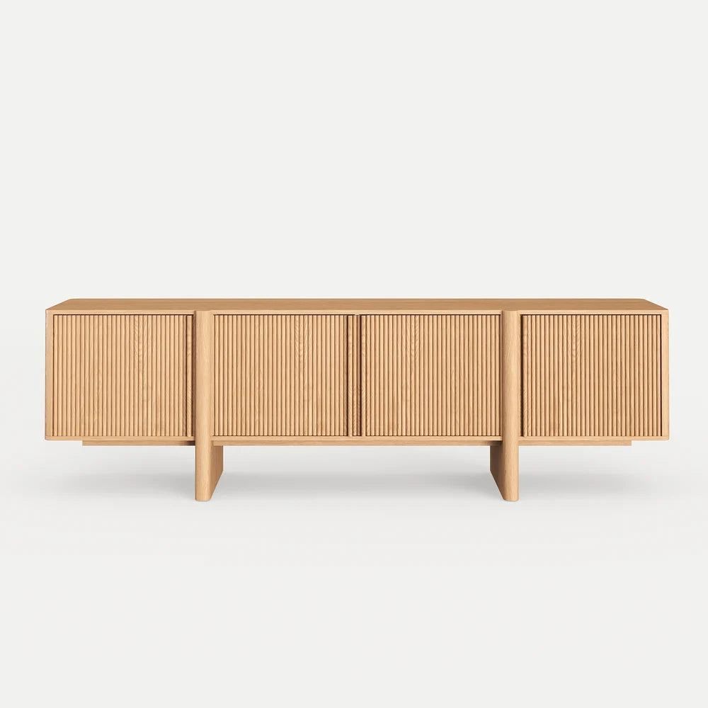 Meuble TV en bois de frêne cannelé naturel de 203 cm avec armoires