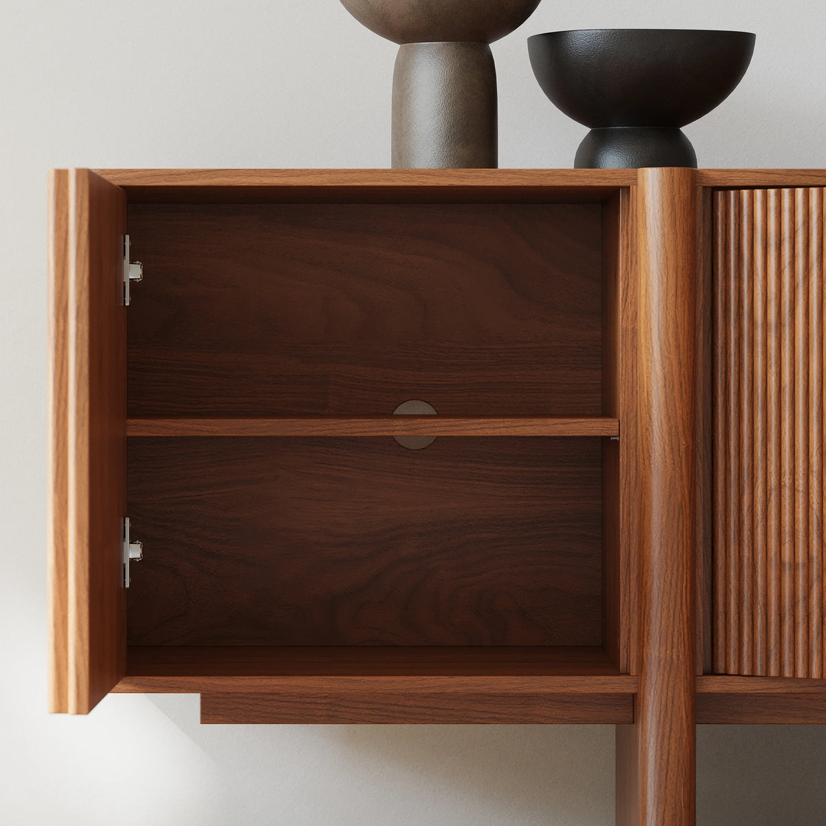 Meuble TV 203 cm en frêne avec noyer cannelé et rangements
