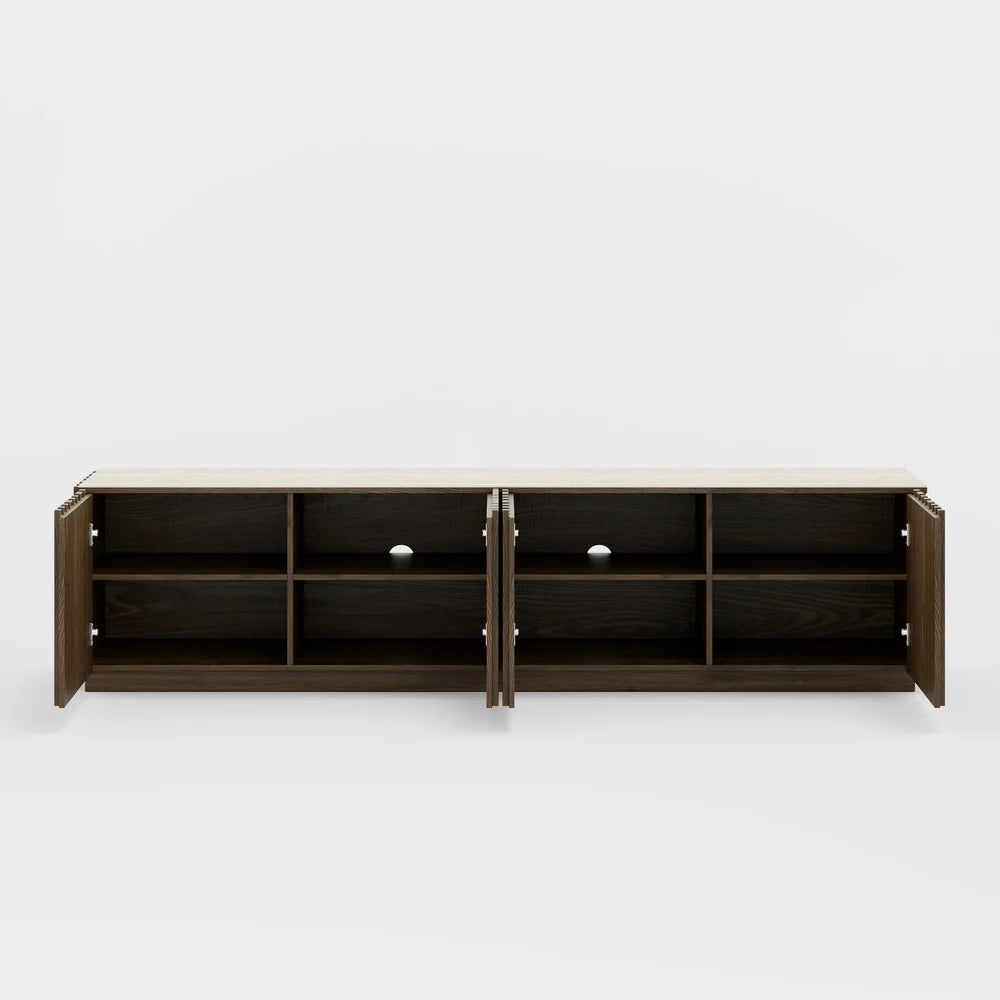 Meuble TV Aura 211 cm en frêne cannelé brun fumé avec plateau en pierre frittée