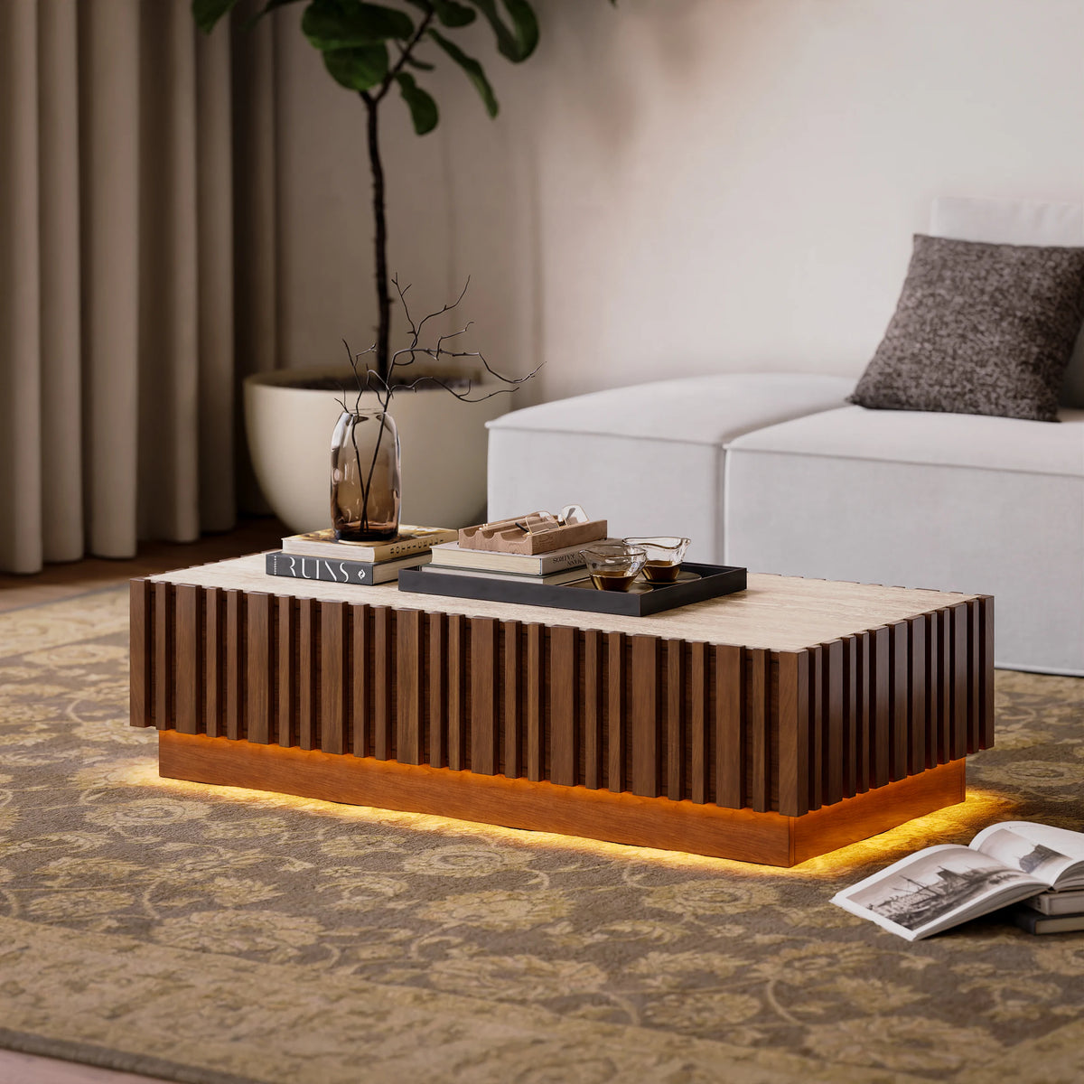 Ensemble meuble TV Aura avec meuble TV à lattes en bois de frêne et table basse Noyer