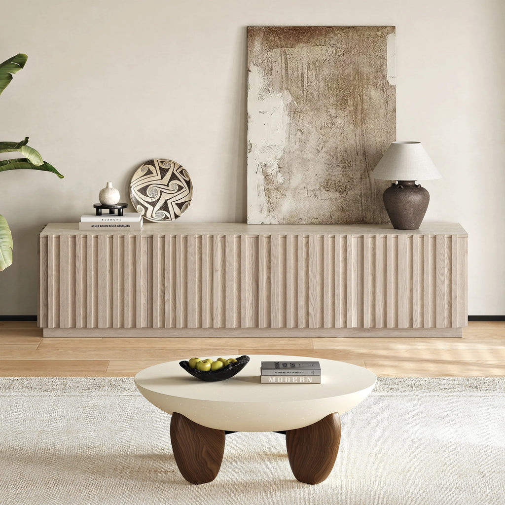 Meuble TV Aura 213 cm en bois de frêne blanc chaulé avec plateau en pierre frittée